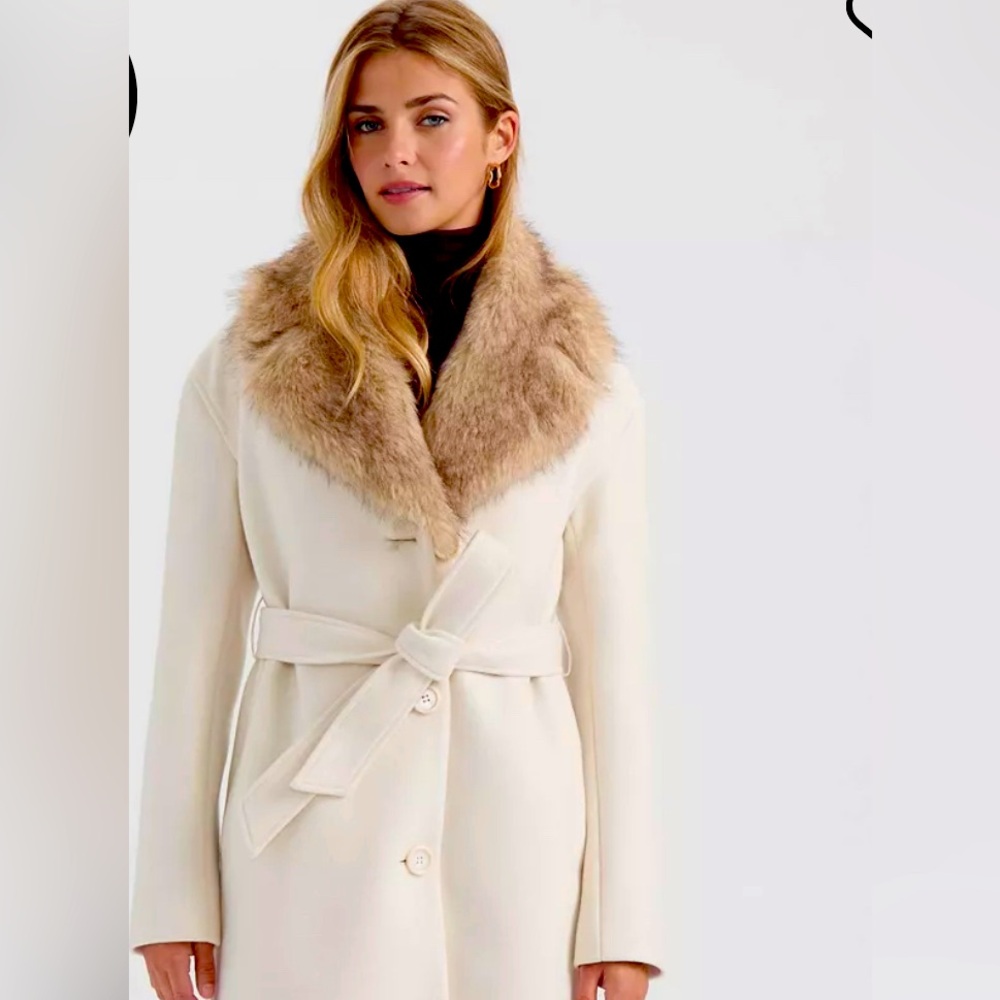 Ellen Tracy Cream Coat with Faux Fur Collar sold out Anthropology
